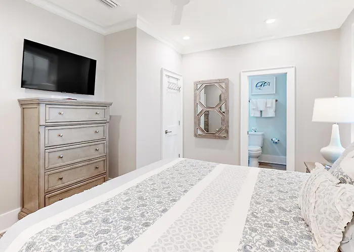 Hotel West Side #q - Coastal Casa